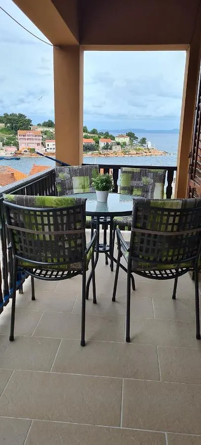 Apartments Orlic Sali